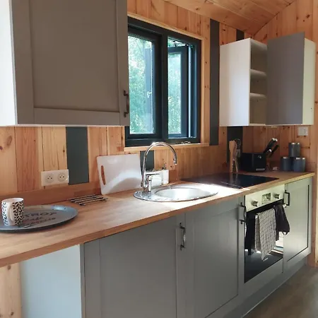 Roulotte Cassagnes-Bégonhès