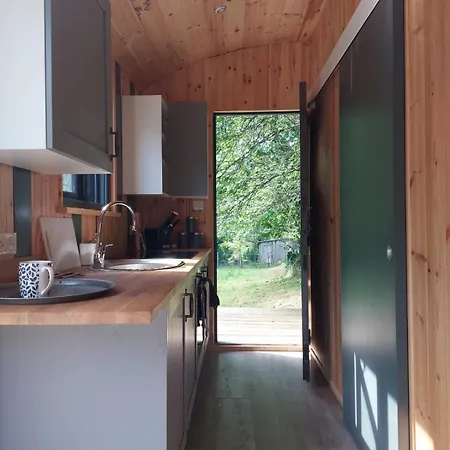 Roulotte Cassagnes-Bégonhès